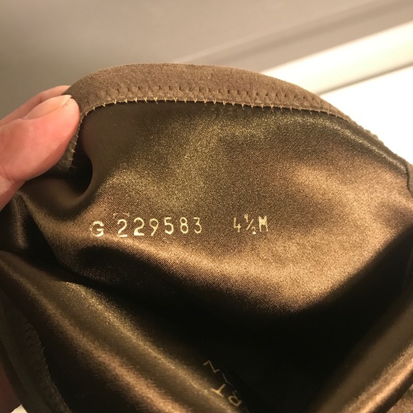 Over knees booties! - Picture 6 of 8